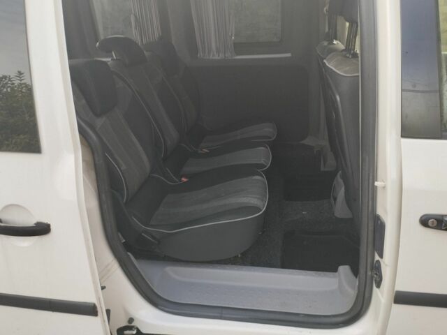 Белый Фольксваген Кадди, объемом двигателя 2 л и пробегом 257 тыс. км за 4500 $, фото 15 на Automoto.ua