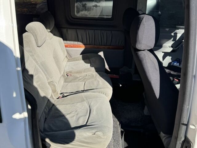 Белый Фольксваген Кадди, объемом двигателя 2 л и пробегом 400 тыс. км за 3800 $, фото 6 на Automoto.ua