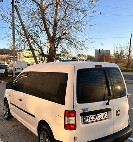 Белый Фольксваген Кадди, объемом двигателя 1.9 л и пробегом 233 тыс. км за 5999 $, фото 18 на Automoto.ua