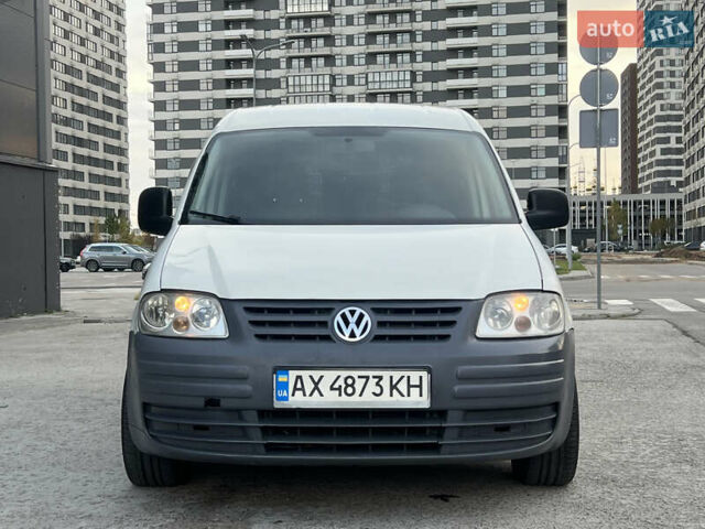 Белый Фольксваген Кадди, объемом двигателя 2 л и пробегом 225 тыс. км за 4950 $, фото 9 на Automoto.ua