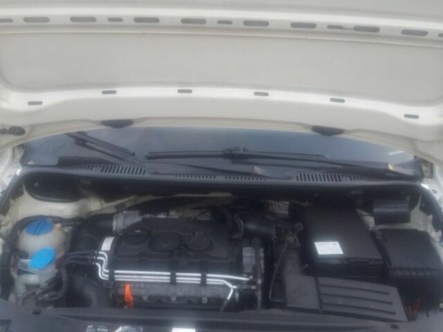 Білий Фольксваген Кадді, об'ємом двигуна 1.9 л та пробігом 237 тис. км за 6100 $, фото 12 на Automoto.ua