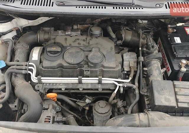 Білий Фольксваген Кадді, об'ємом двигуна 1.9 л та пробігом 277 тис. км за 3800 $, фото 12 на Automoto.ua