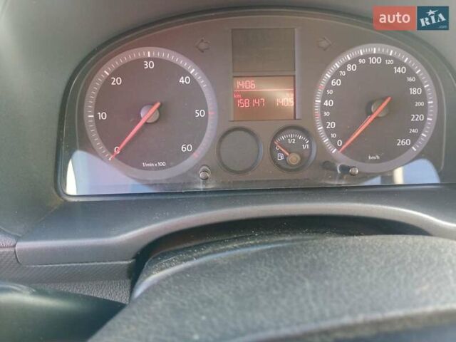 Белый Фольксваген Кадди, объемом двигателя 1.97 л и пробегом 159 тыс. км за 6000 $, фото 3 на Automoto.ua