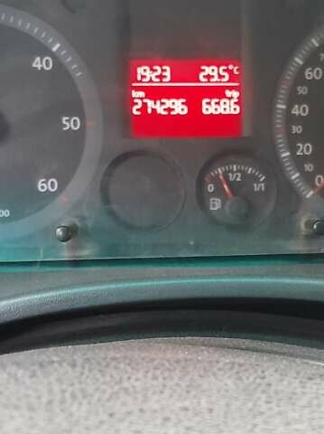 Білий Фольксваген Кадді, об'ємом двигуна 1.97 л та пробігом 274 тис. км за 5900 $, фото 4 на Automoto.ua