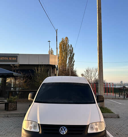 Белый Фольксваген Кадди, объемом двигателя 1.9 л и пробегом 233 тыс. км за 5999 $, фото 14 на Automoto.ua