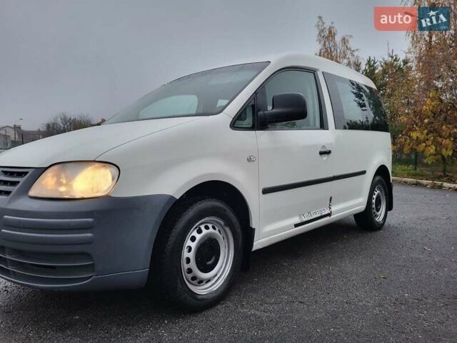 Белый Фольксваген Кадди, объемом двигателя 1.9 л и пробегом 226 тыс. км за 6600 $, фото 33 на Automoto.ua