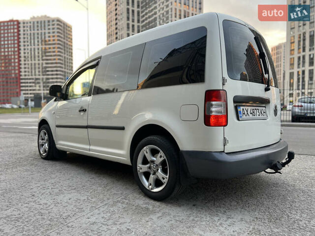 Белый Фольксваген Кадди, объемом двигателя 2 л и пробегом 225 тыс. км за 4950 $, фото 25 на Automoto.ua