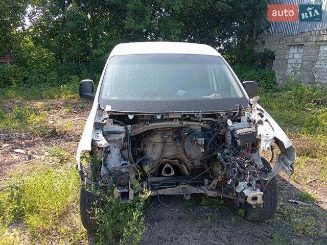 Белый Фольксваген Кадди, объемом двигателя 1.97 л и пробегом 380 тыс. км за 1500 $, фото 2 на Automoto.ua