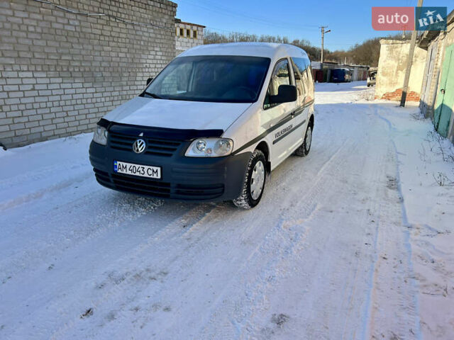 Білий Фольксваген Кадді, об'ємом двигуна 1.97 л та пробігом 250 тис. км за 5300 $, фото 10 на Automoto.ua