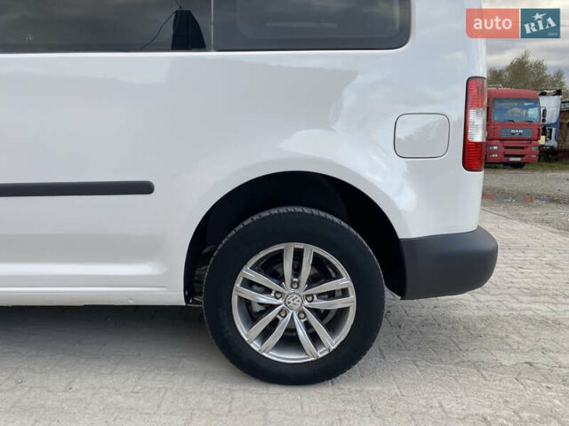 Білий Фольксваген Кадді, об'ємом двигуна 1.9 л та пробігом 245 тис. км за 5800 $, фото 8 на Automoto.ua