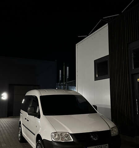 Белый Фольксваген Кадди, объемом двигателя 1.9 л и пробегом 233 тыс. км за 5999 $, фото 6 на Automoto.ua