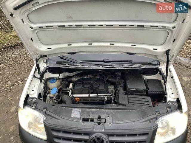 Белый Фольксваген Кадди, объемом двигателя 1.9 л и пробегом 306 тыс. км за 5700 $, фото 12 на Automoto.ua