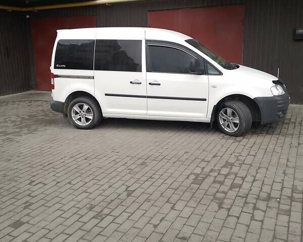 Белый Фольксваген Кадди, объемом двигателя 1.9 л и пробегом 322 тыс. км за 5600 $, фото 8 на Automoto.ua