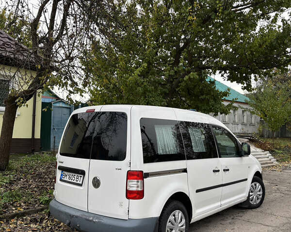 Белый Фольксваген Кадди, объемом двигателя 1.9 л и пробегом 255 тыс. км за 6200 $, фото 5 на Automoto.ua