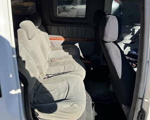 Белый Фольксваген Кадди, объемом двигателя 2 л и пробегом 400 тыс. км за 3800 $, фото 5 на Automoto.ua