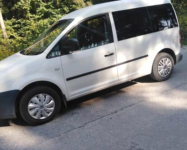 Білий Фольксваген Кадді, об'ємом двигуна 2 л та пробігом 268 тис. км за 5700 $, фото 17 на Automoto.ua