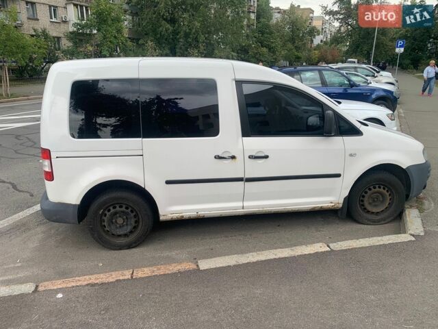 Білий Фольксваген Кадді, об'ємом двигуна 2 л та пробігом 428 тис. км за 4900 $, фото 4 на Automoto.ua
