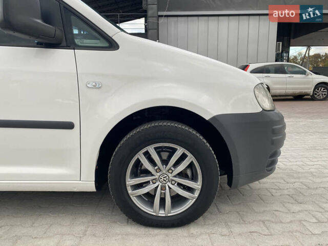 Білий Фольксваген Кадді, об'ємом двигуна 1.9 л та пробігом 245 тис. км за 5800 $, фото 13 на Automoto.ua