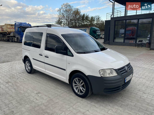 Білий Фольксваген Кадді, об'ємом двигуна 1.9 л та пробігом 245 тис. км за 5800 $, фото 3 на Automoto.ua