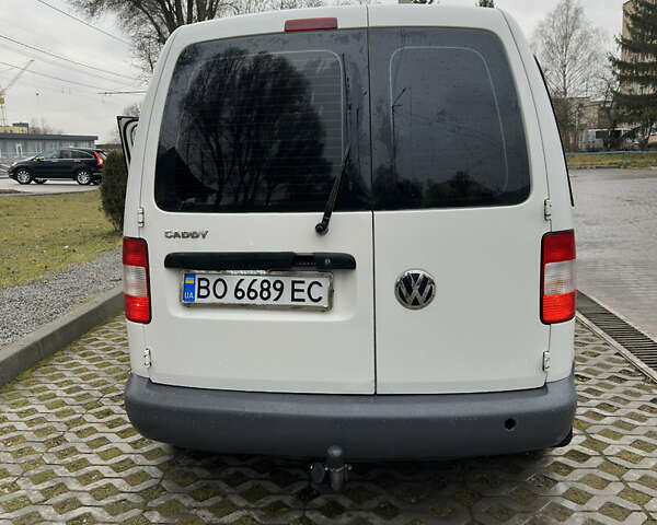 Белый Фольксваген Кадди, объемом двигателя 1.97 л и пробегом 356 тыс. км за 4150 $, фото 11 на Automoto.ua