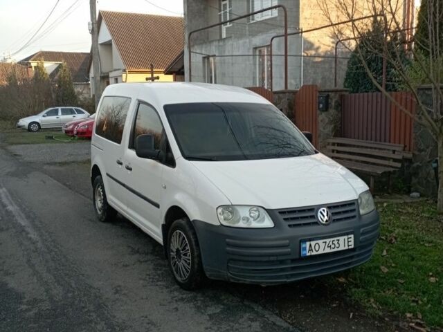 Белый Фольксваген Кадди, объемом двигателя 1.4 л и пробегом 274 тыс. км за 3700 $, фото 4 на Automoto.ua