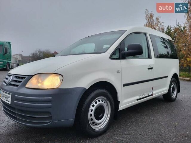 Белый Фольксваген Кадди, объемом двигателя 1.9 л и пробегом 226 тыс. км за 6600 $, фото 32 на Automoto.ua