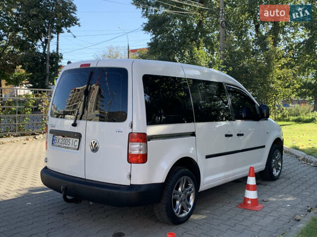 Белый Фольксваген Кадди, объемом двигателя 1.9 л и пробегом 232 тыс. км за 5750 $, фото 1 на Automoto.ua