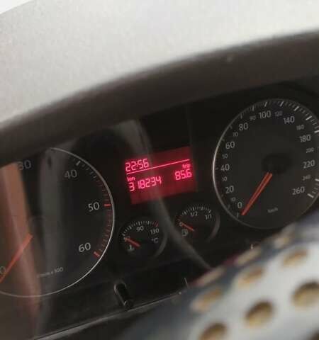 Білий Фольксваген Кадді, об'ємом двигуна 1.9 л та пробігом 318 тис. км за 5400 $, фото 3 на Automoto.ua