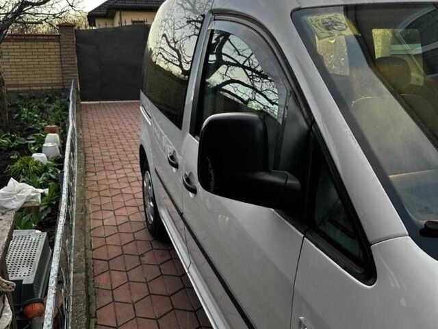 Белый Фольксваген Кадди, объемом двигателя 2 л и пробегом 360 тыс. км за 4500 $, фото 4 на Automoto.ua