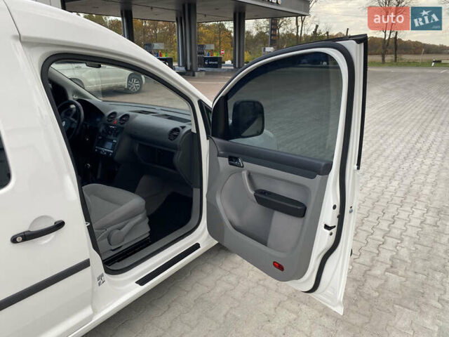 Білий Фольксваген Кадді, об'ємом двигуна 1.9 л та пробігом 245 тис. км за 5800 $, фото 16 на Automoto.ua