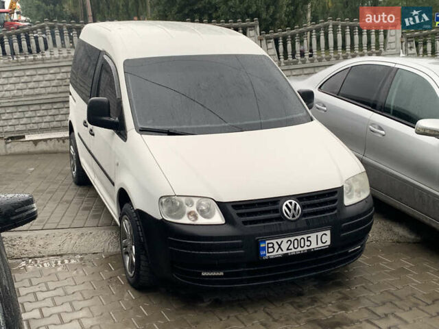 Белый Фольксваген Кадди, объемом двигателя 1.9 л и пробегом 232 тыс. км за 5750 $, фото 2 на Automoto.ua