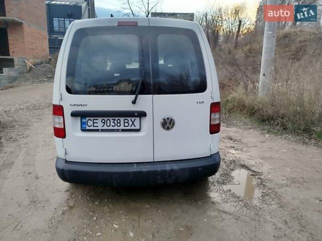 Белый Фольксваген Кадди, объемом двигателя 1.9 л и пробегом 320 тыс. км за 5555 $, фото 6 на Automoto.ua