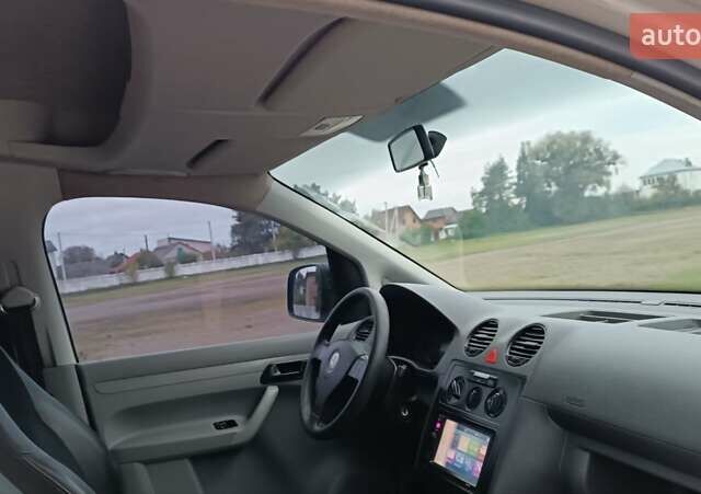 Білий Фольксваген Кадді, об'ємом двигуна 1.9 л та пробігом 335 тис. км за 5650 $, фото 40 на Automoto.ua