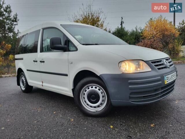Белый Фольксваген Кадди, объемом двигателя 1.9 л и пробегом 226 тыс. км за 6600 $, фото 1 на Automoto.ua