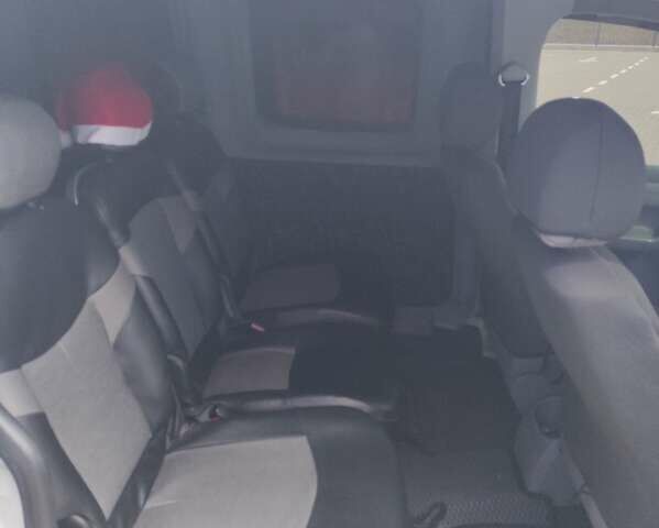 Білий Фольксваген Кадді, об'ємом двигуна 2 л та пробігом 335 тис. км за 6900 $, фото 6 на Automoto.ua