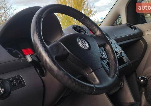 Білий Фольксваген Кадді, об'ємом двигуна 1.9 л та пробігом 241 тис. км за 4999 $, фото 56 на Automoto.ua