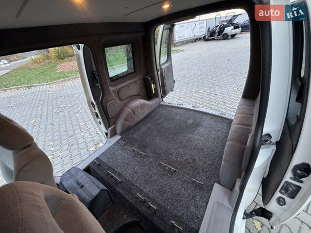 Білий Фольксваген Кадді, об'ємом двигуна 1.97 л та пробігом 462 тис. км за 5650 $, фото 15 на Automoto.ua