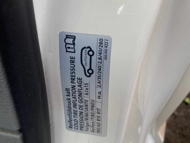 Білий Фольксваген Кадді, об'ємом двигуна 2 л та пробігом 388 тис. км за 4900 $, фото 13 на Automoto.ua