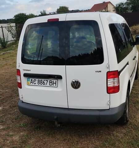 Белый Фольксваген Кадди, объемом двигателя 1.9 л и пробегом 288 тыс. км за 7300 $, фото 5 на Automoto.ua