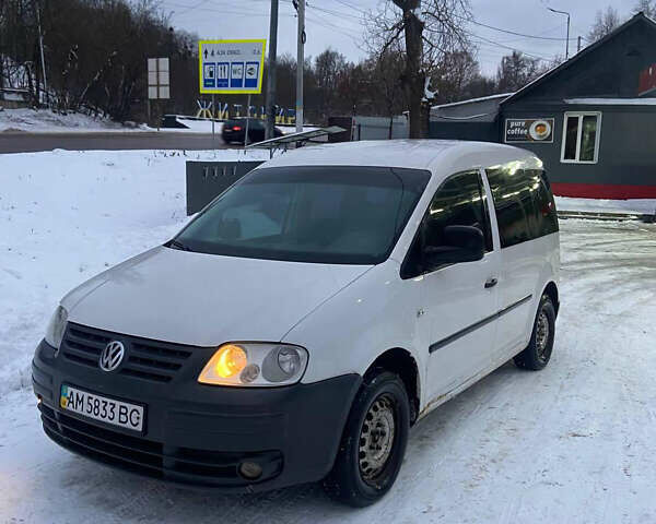 Білий Фольксваген Кадді, об'ємом двигуна 1.9 л та пробігом 370 тис. км за 4300 $, фото 5 на Automoto.ua