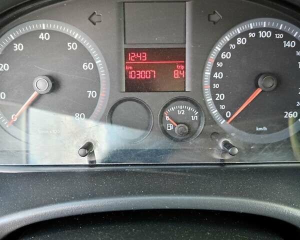 Белый Фольксваген Кадди, объемом двигателя 1.4 л и пробегом 105 тыс. км за 4999 $, фото 11 на Automoto.ua