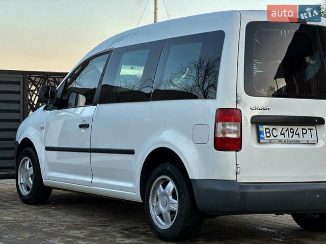 Белый Фольксваген Кадди, объемом двигателя 1.9 л и пробегом 240 тыс. км за 5200 $, фото 8 на Automoto.ua