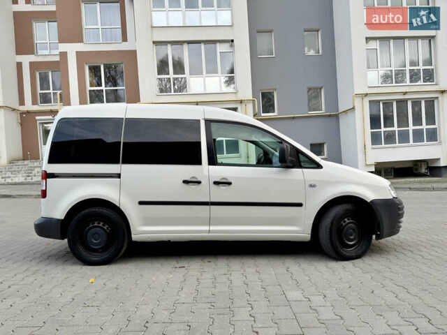 Фольксваген Кадди 2007 в Тернополе на Automoto.ua Белый Фольксваген Кадди, объемом двигателя 2 л и пробегом 257 тыс. км за 5799 $, фото 1 на Automoto.ua
