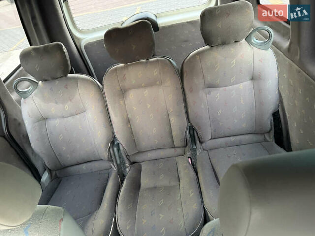 Белый Фольксваген Кадди, объемом двигателя 2 л и пробегом 250 тыс. км за 6500 $, фото 25 на Automoto.ua