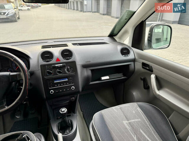 Фольксваген Кадди 2007 в Тернополе на Automoto.ua Белый Фольксваген Кадди, объемом двигателя 2 л и пробегом 257 тыс. км за 5799 $, фото 52 на Automoto.ua