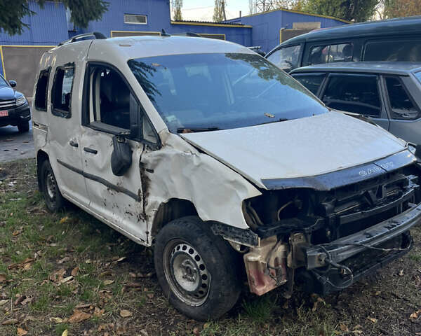 Фольксваген Кадди 2007 в Кропивницком (Кировограде) на Automoto.ua Белый Фольксваген Кадди, объемом двигателя 1.9 л и пробегом 260 тыс. км за 2599 $, фото 5 на Automoto.ua