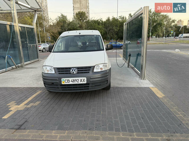 Белый Фольксваген Кадди, объемом двигателя 2 л и пробегом 250 тыс. км за 6500 $, фото 9 на Automoto.ua