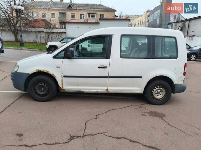 Білий Фольксваген Кадді, об'ємом двигуна 1.6 л та пробігом 477 тис. км за 3489 $, фото 2 на Automoto.ua