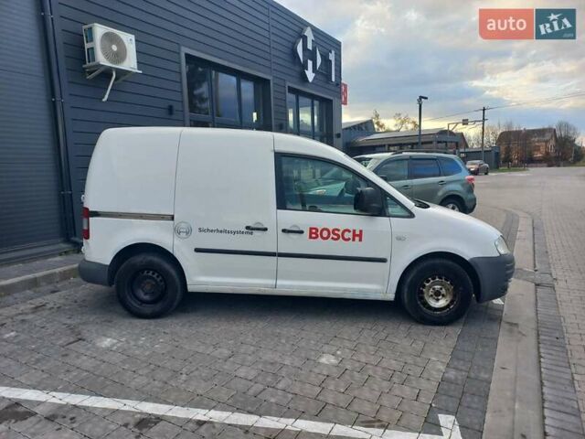 Белый Фольксваген Кадди, объемом двигателя 1.9 л и пробегом 413 тыс. км за 4200 $, фото 5 на Automoto.ua