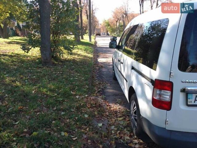 Білий Фольксваген Кадді, об'ємом двигуна 1.9 л та пробігом 290 тис. км за 5550 $, фото 1 на Automoto.ua